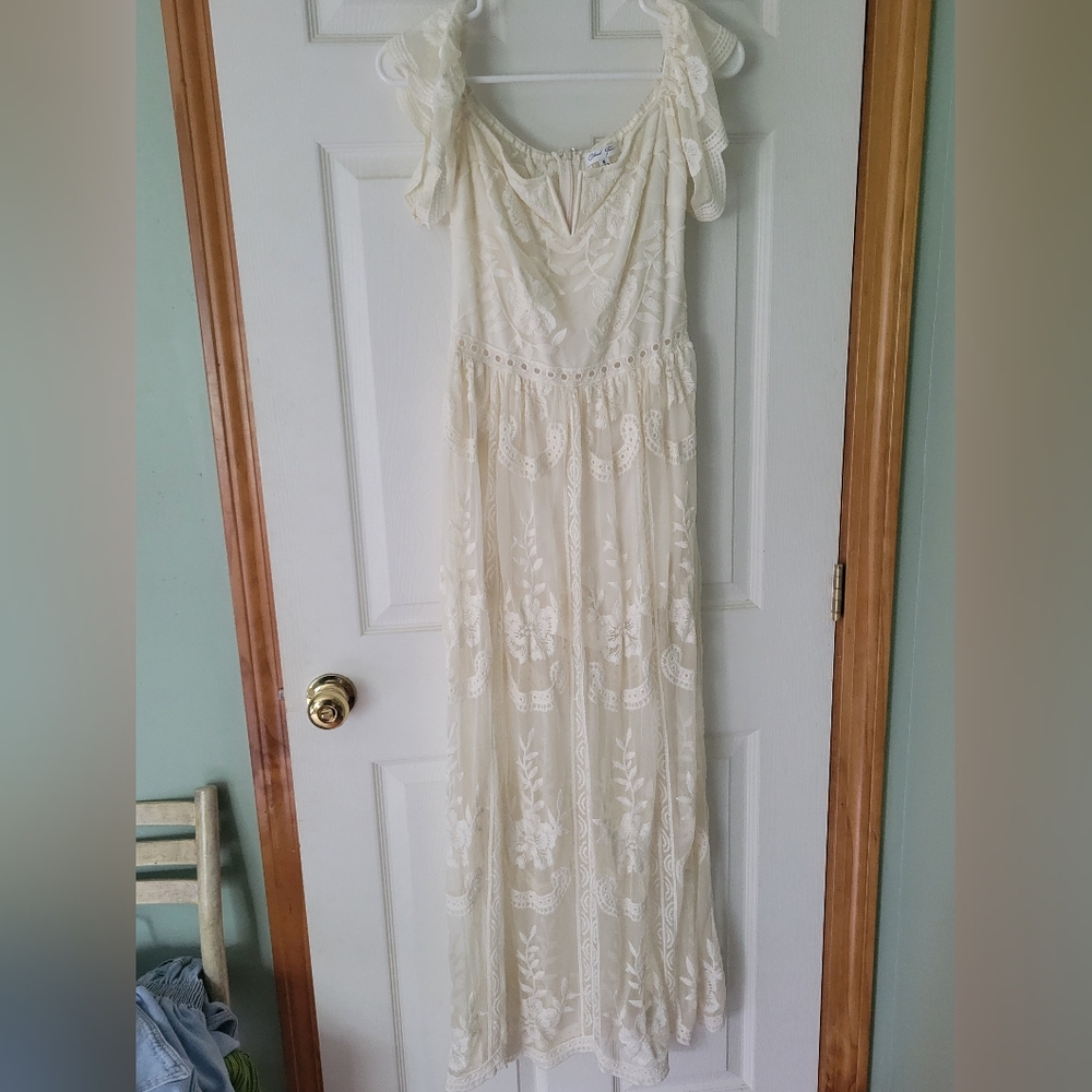 Off-white lace romper